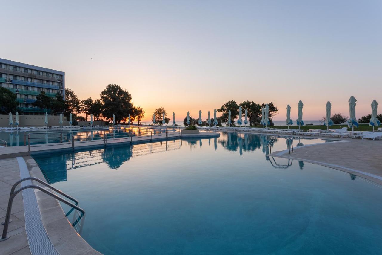 Hotel Cleopatra Сатурн Экстерьер фото